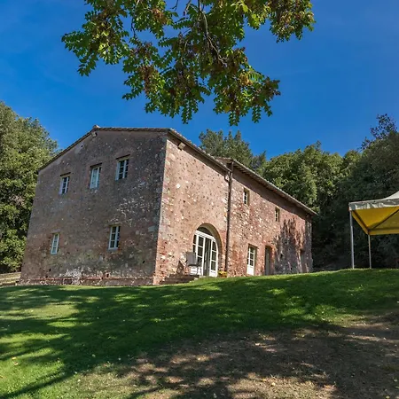 Fattoria La Striscia غامباسي تيرمي