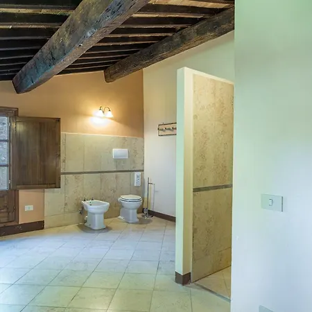 Fattoria La Striscia غامباسي تيرمي